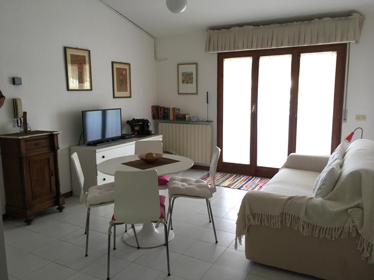 Giulia'S Apartment Viareggio Buitenkant foto